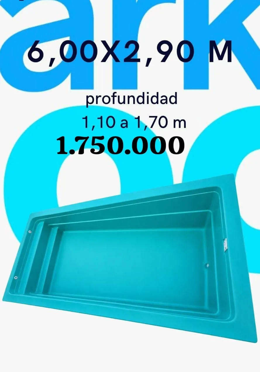 Piscina de fibra de 6 por 2,90 metros con banco perimetral